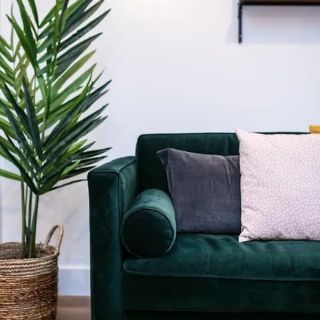 Centre - Free Parking - Stylish 2 Bedroom * 布里斯托