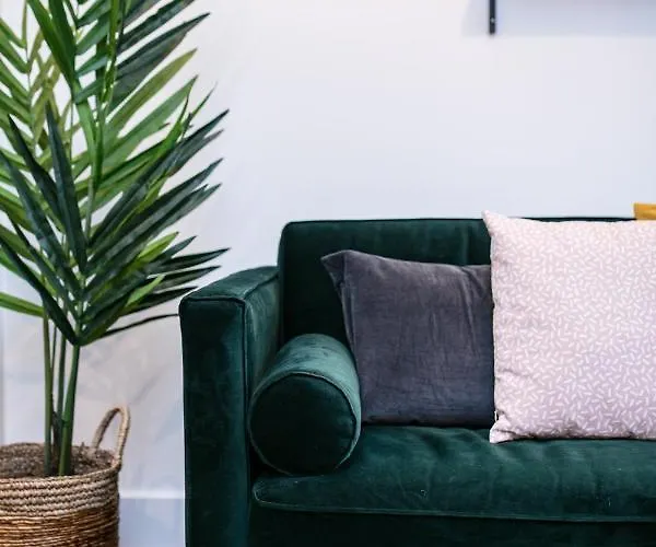 Centre - Free Parking - Stylish 2 Bedroom * Bristol