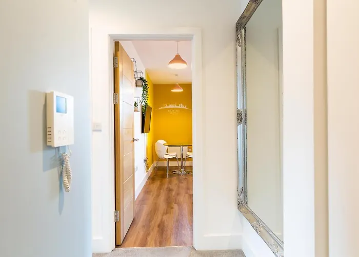 Centre - Free Parking - Stylish 2 Bedroom Apartman Bristol